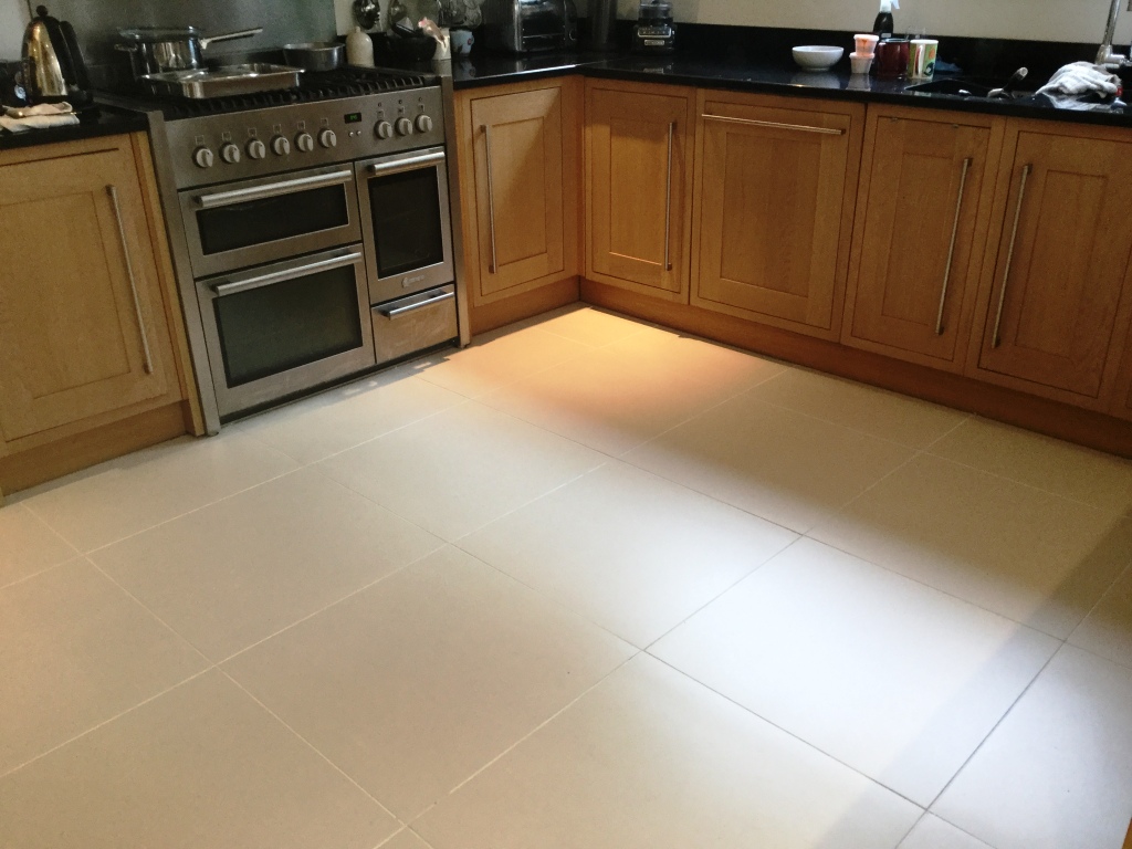 Porcelain Kitchen Tile Grout Deep Cleaned In Studham Porcelain Tile 